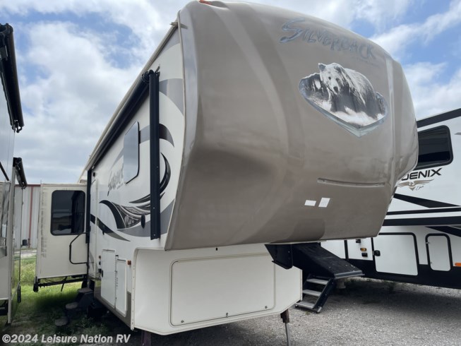 Used 2015 Forest River Cedar Creek Silverback 29RE available in Oklahoma City, Oklahoma