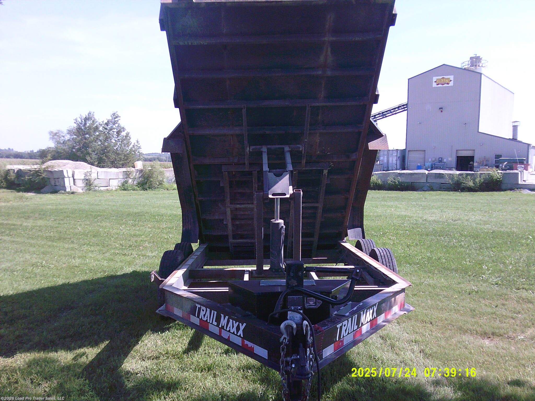 2023 Trailmaxx Used photo 8