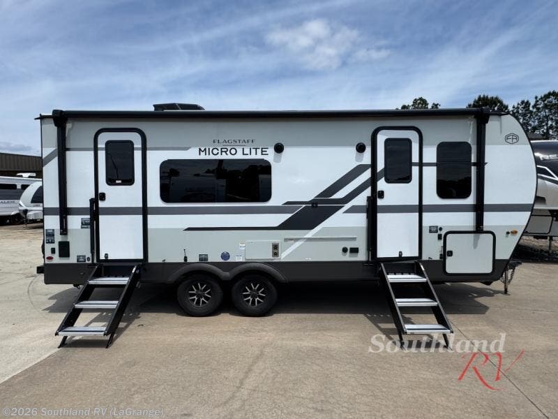 2026 Flagstaff Micro Lite 25SRK by Forest River from Southland RV in LaGrange, Georgia