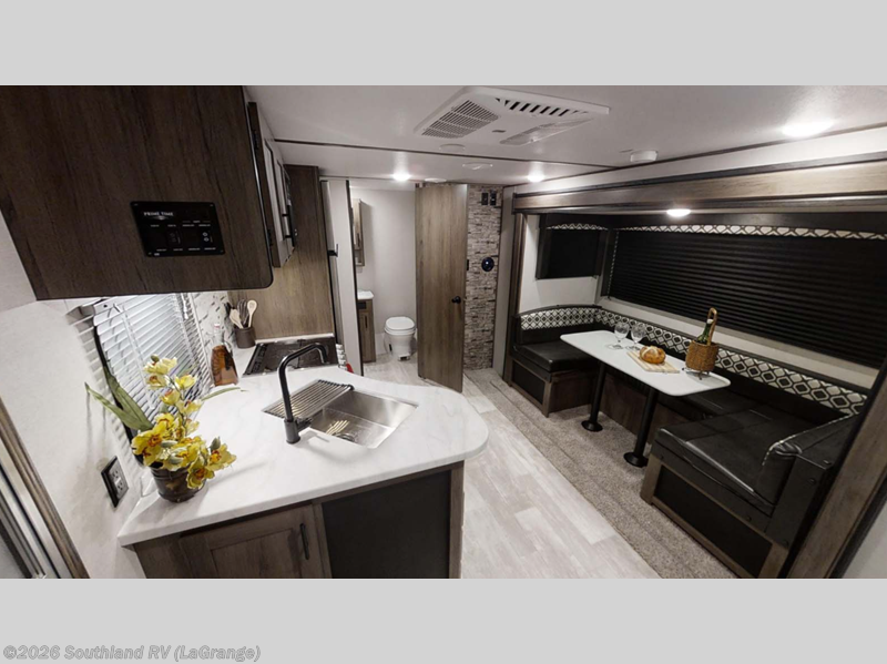 2022 Avenger 21RBS by Prime Time from Southland RV in LaGrange, Georgia