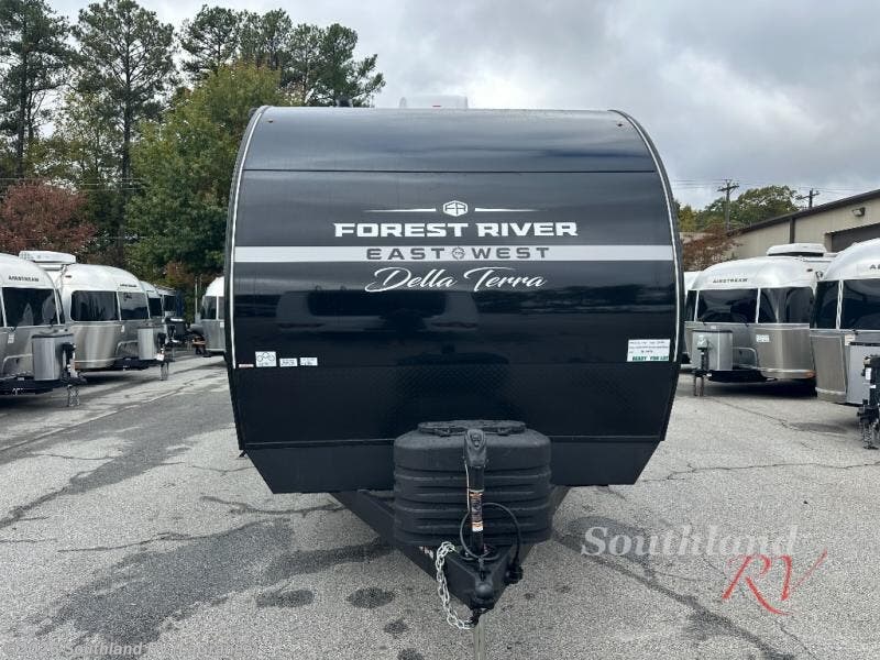 New 2026 East to West Della Terra 272RL available in LaGrange, Georgia
