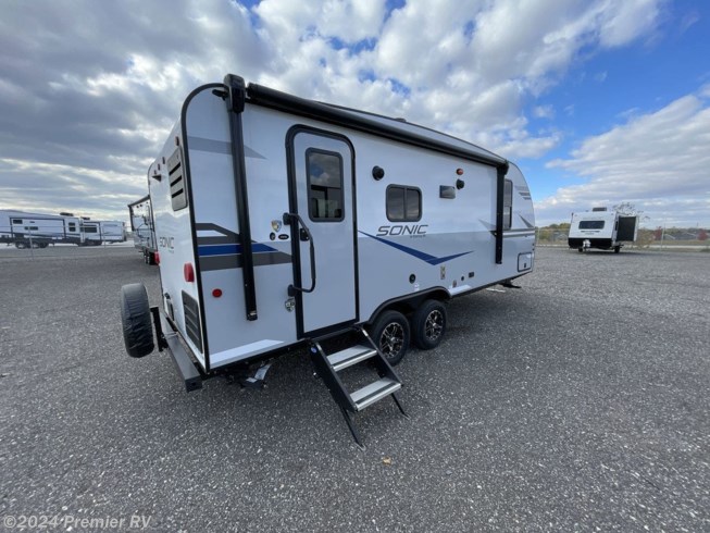 New 2022 Venture RV Sonic SN211VRB available in Blue Grass, Iowa