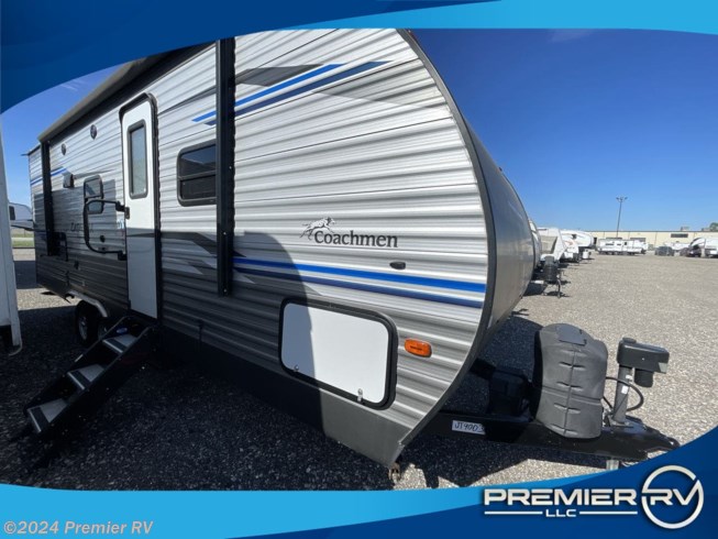 Used 2019 Coachmen Catalina LEGACY 243RBS available in Blue Grass, Iowa