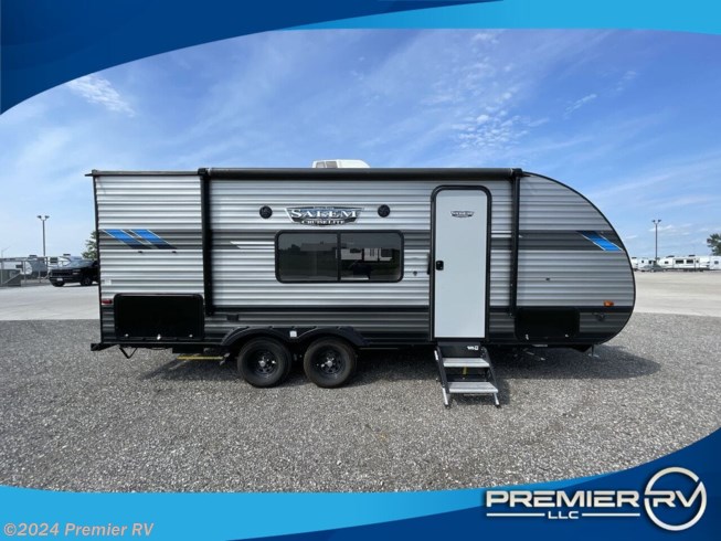 Used 2020 Forest River Salem Cruise Lite 19DBXL available in Blue Grass, Iowa