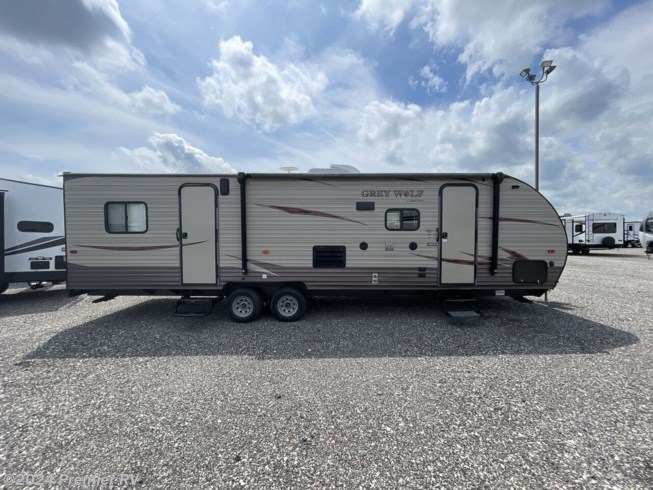 2017 Forest River Cherokee Grey Wolf 27RR - Used Miscellaneous For Sale by Premier RV  in Blue Grass, Iowa