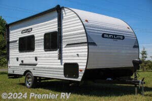 New 2024 Miscellaneous SUNSET PARK RV INC SUN LITE 18RD available in Blue Grass, Iowa
