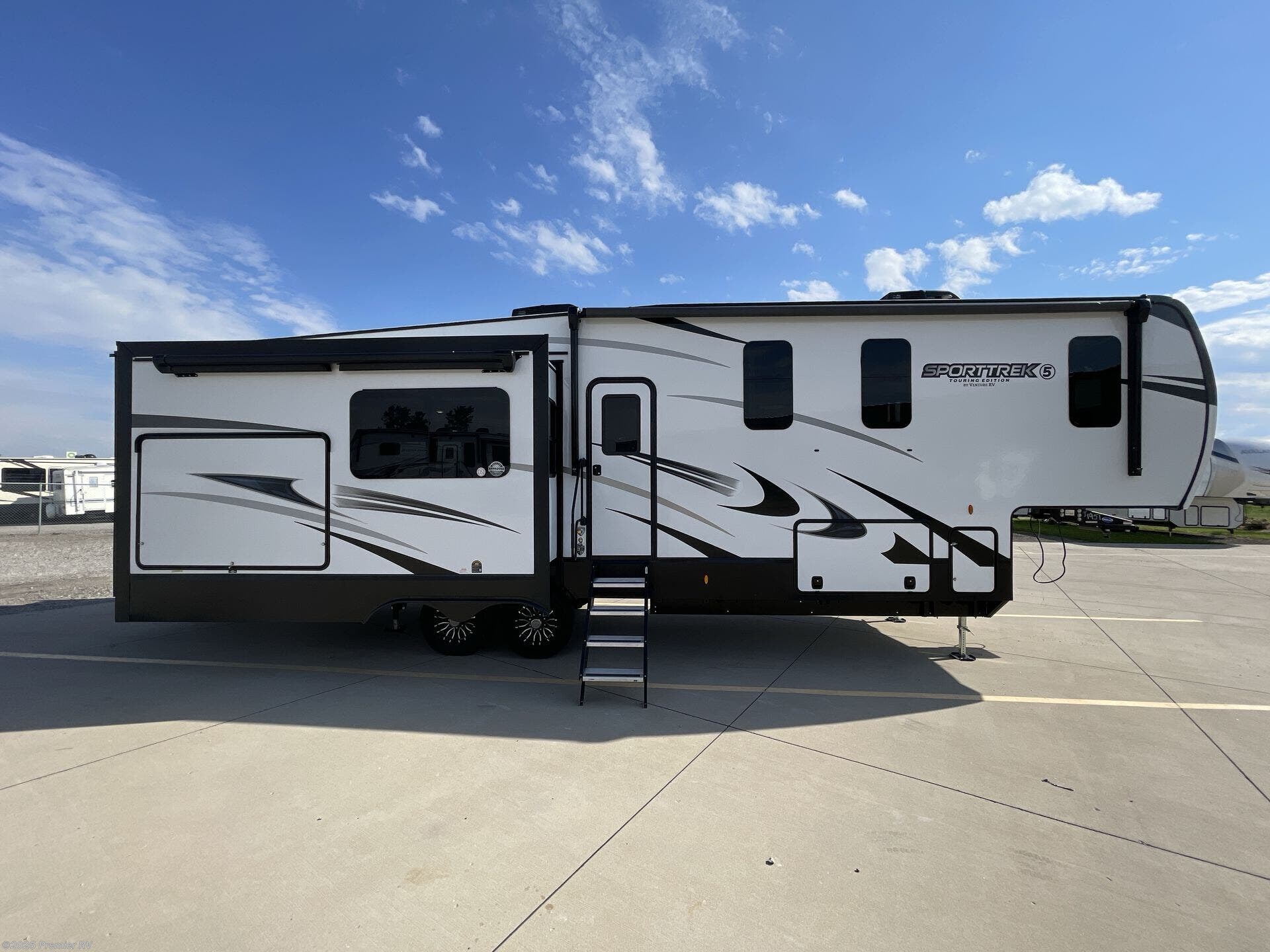 2024 Venture RV SportTrek Touring Edition FW STTF353VIK RV for Sale in ...