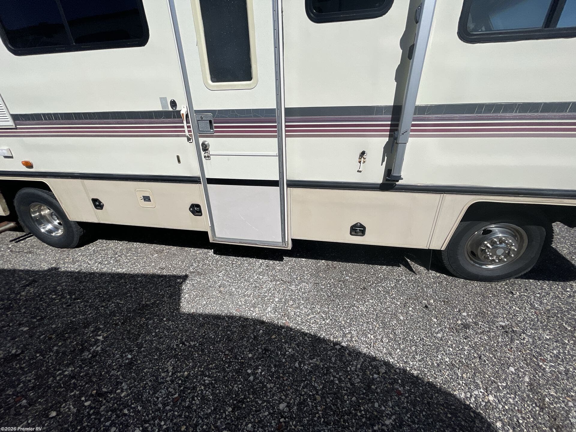 1990 Boy IMPULSE 30 RV for Sale in Blue Grass, IA 52726 2252