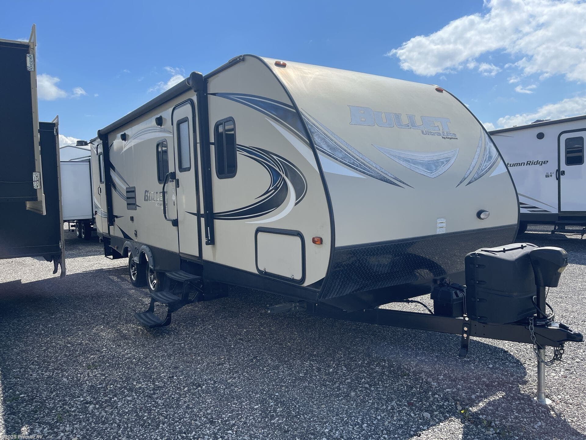 2017 Bullet East 272BHS by Keystone from Premier RV  in Blue Grass, Iowa
