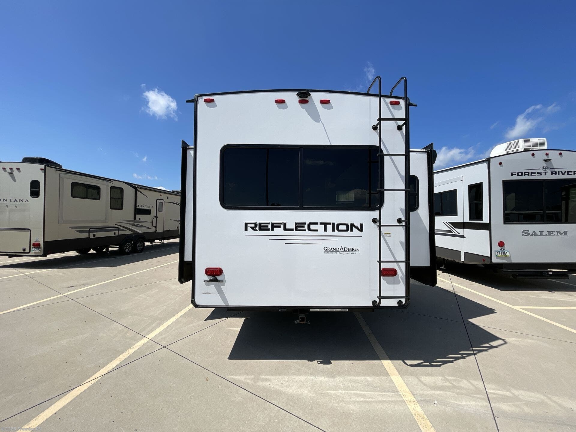 2023 Reflection 303RLS by Grand Design from Premier RV  in Blue Grass, Iowa