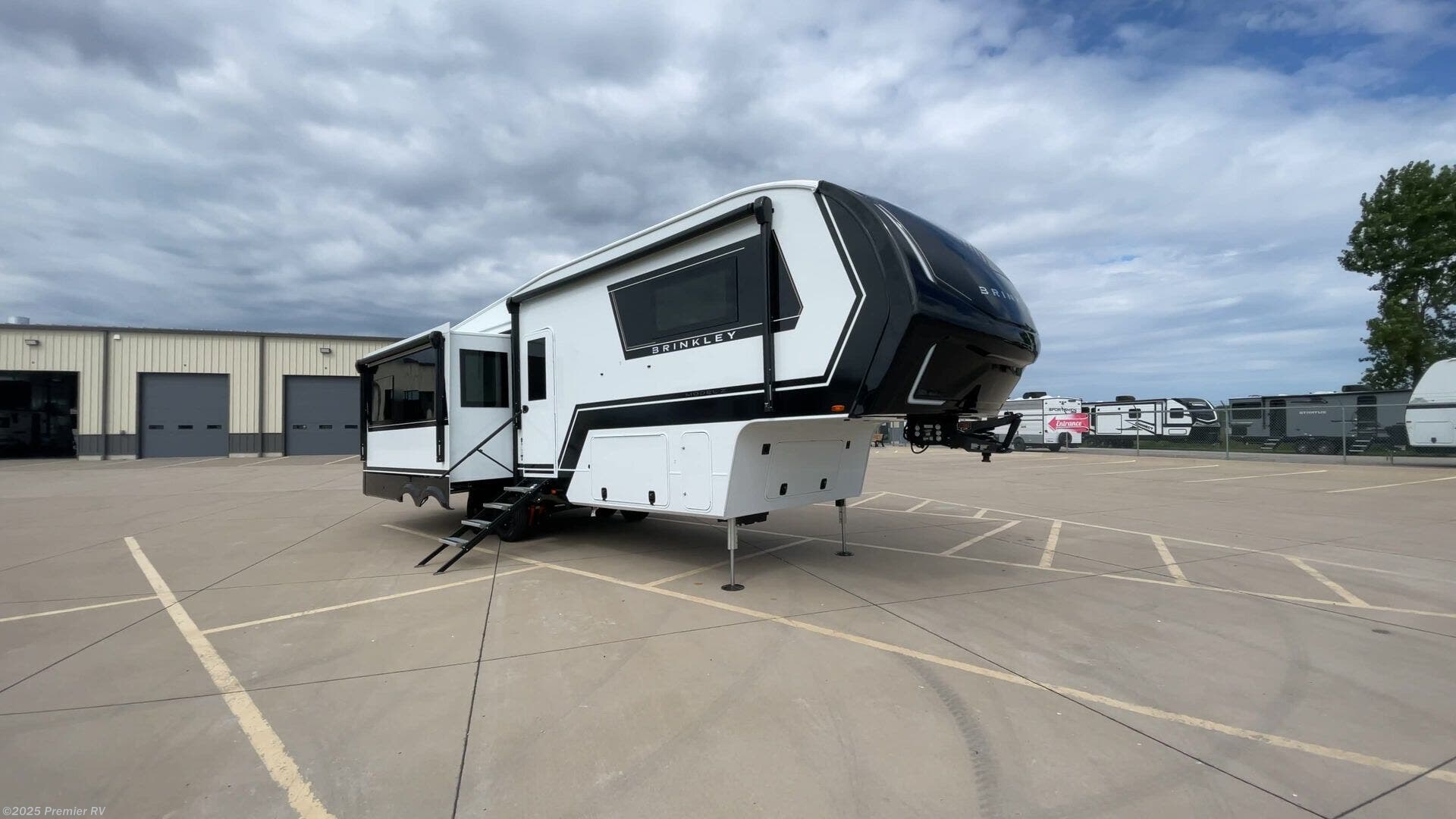 New 2026 Brinkley RV Model Z 3100 available in Blue Grass, Iowa