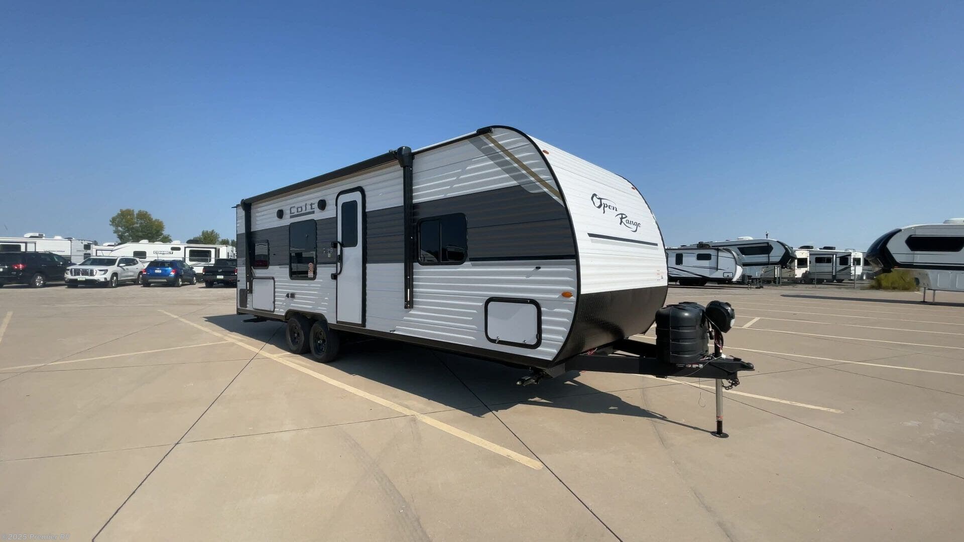 2026 Highland Ridge Colt 26DB - New Travel Trailer For Sale by Premier RV  in Blue Grass, Iowa