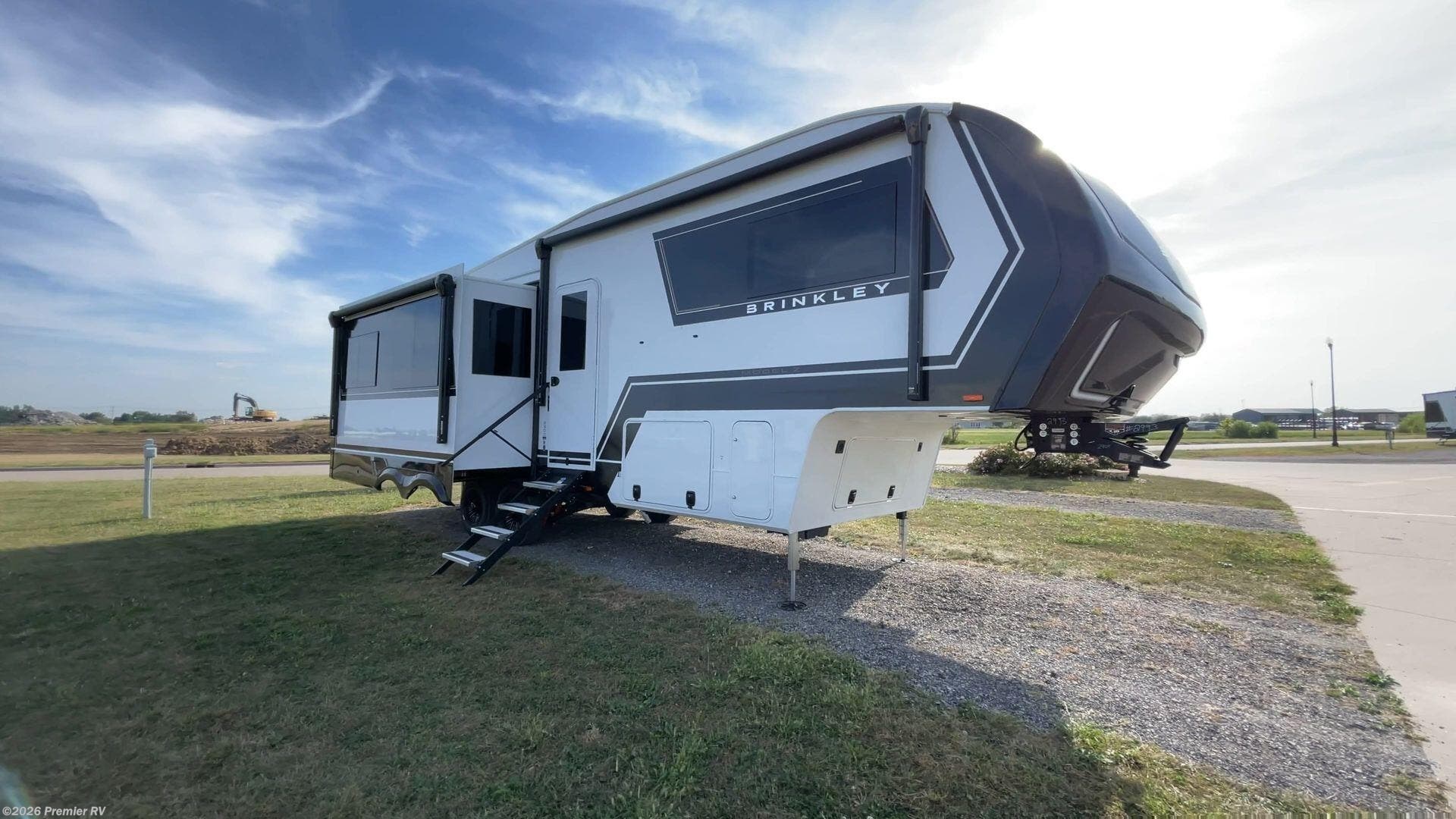2026 Model Z 2900 by Brinkley RV from Premier RV  in Blue Grass, Iowa