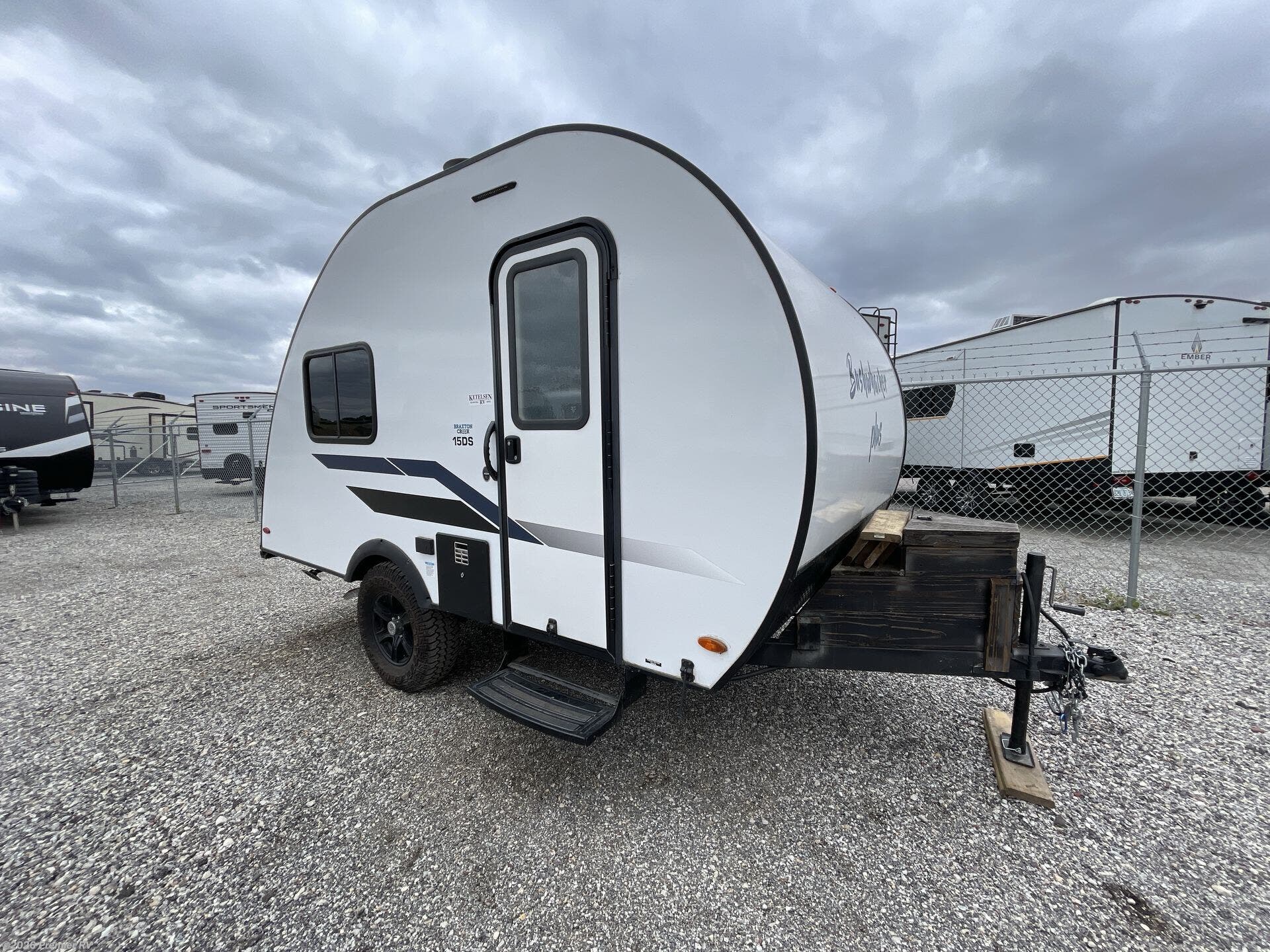 2022 Braxton Creek Bushwhacker Plus 15DS - Used Travel Trailer For Sale by Premier RV  in Blue Grass, Iowa