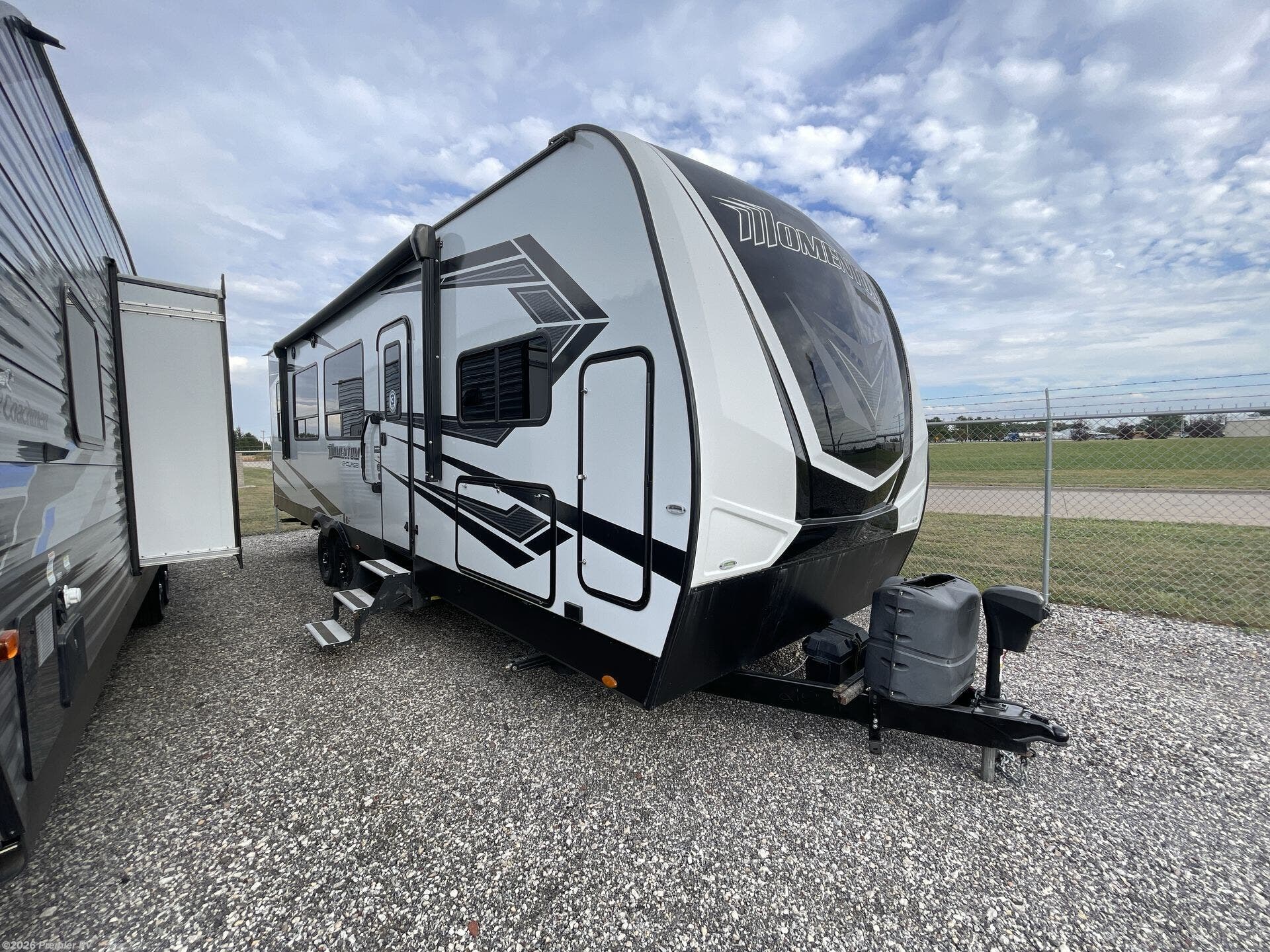 2022 Grand Design Momentum G-Class 28G - Used Toy Hauler For Sale by Premier RV  in Blue Grass, Iowa