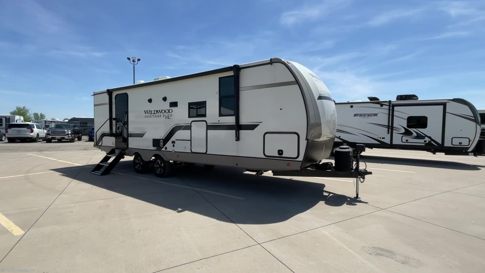 Used 2024 Forest River Wildwood Heritage Glen Hyper-Lyte 25RBHL available in Blue Grass, Iowa