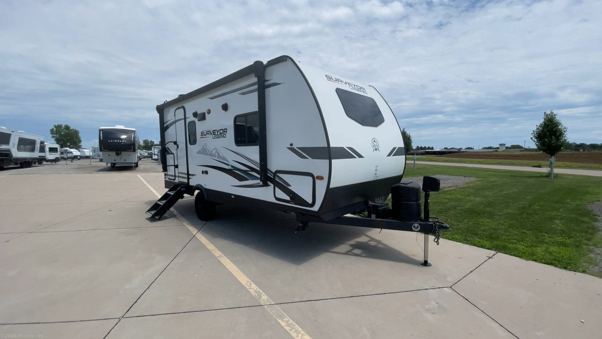 2022 Surveyor Legend 19RBLE by Forest River from Premier RV  in Blue Grass, Iowa