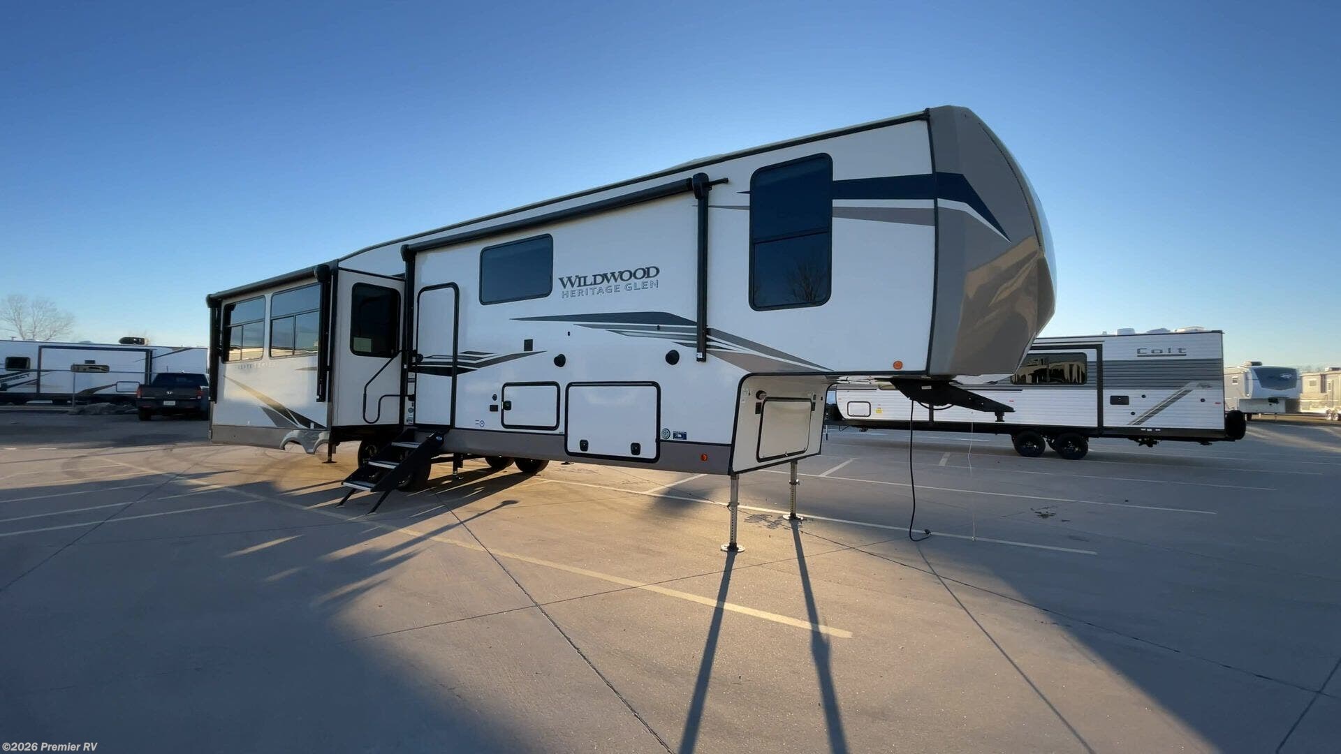 2022 HERITAGE GLEN ELITE 34RL by Forest River from Premier RV  in Blue Grass, Iowa