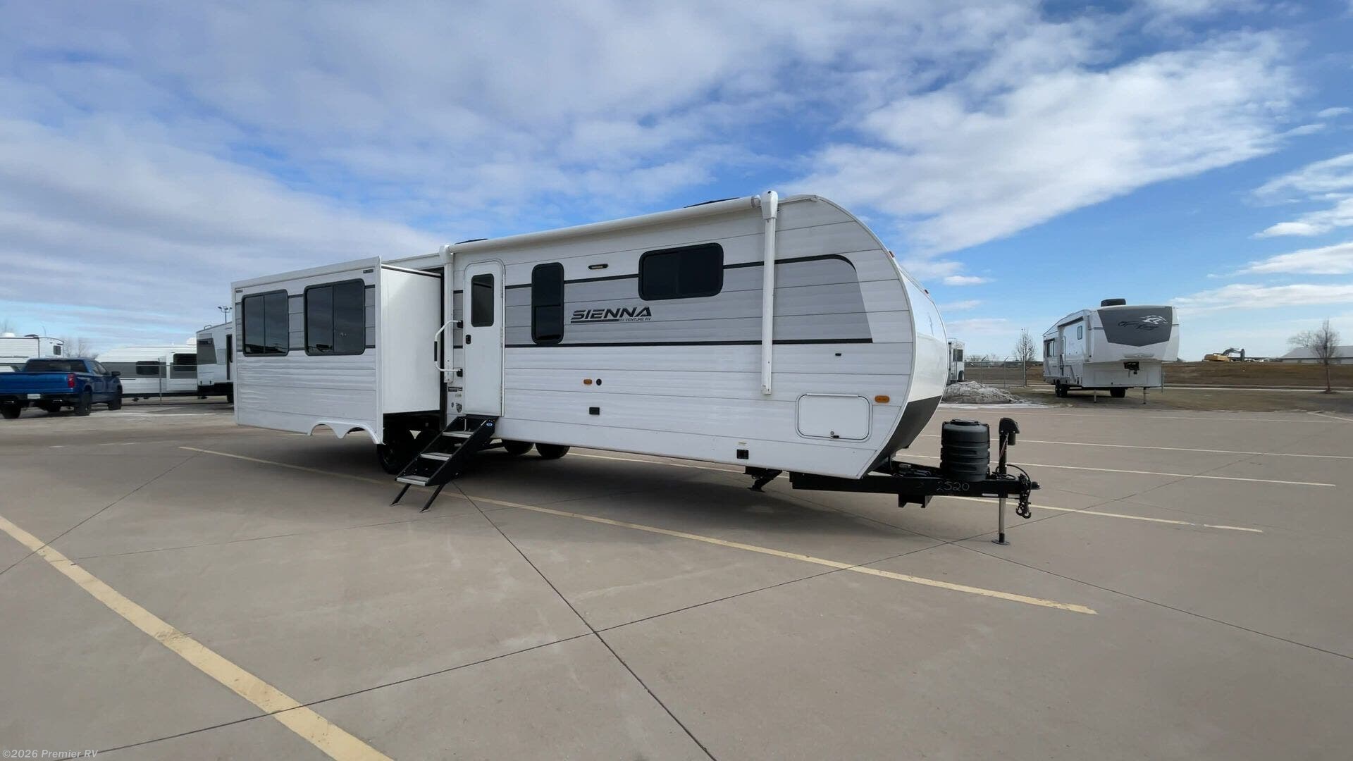2025 Venture RV Sienna 293VIK - Used Travel Trailer For Sale by Premier RV  in Blue Grass, Iowa