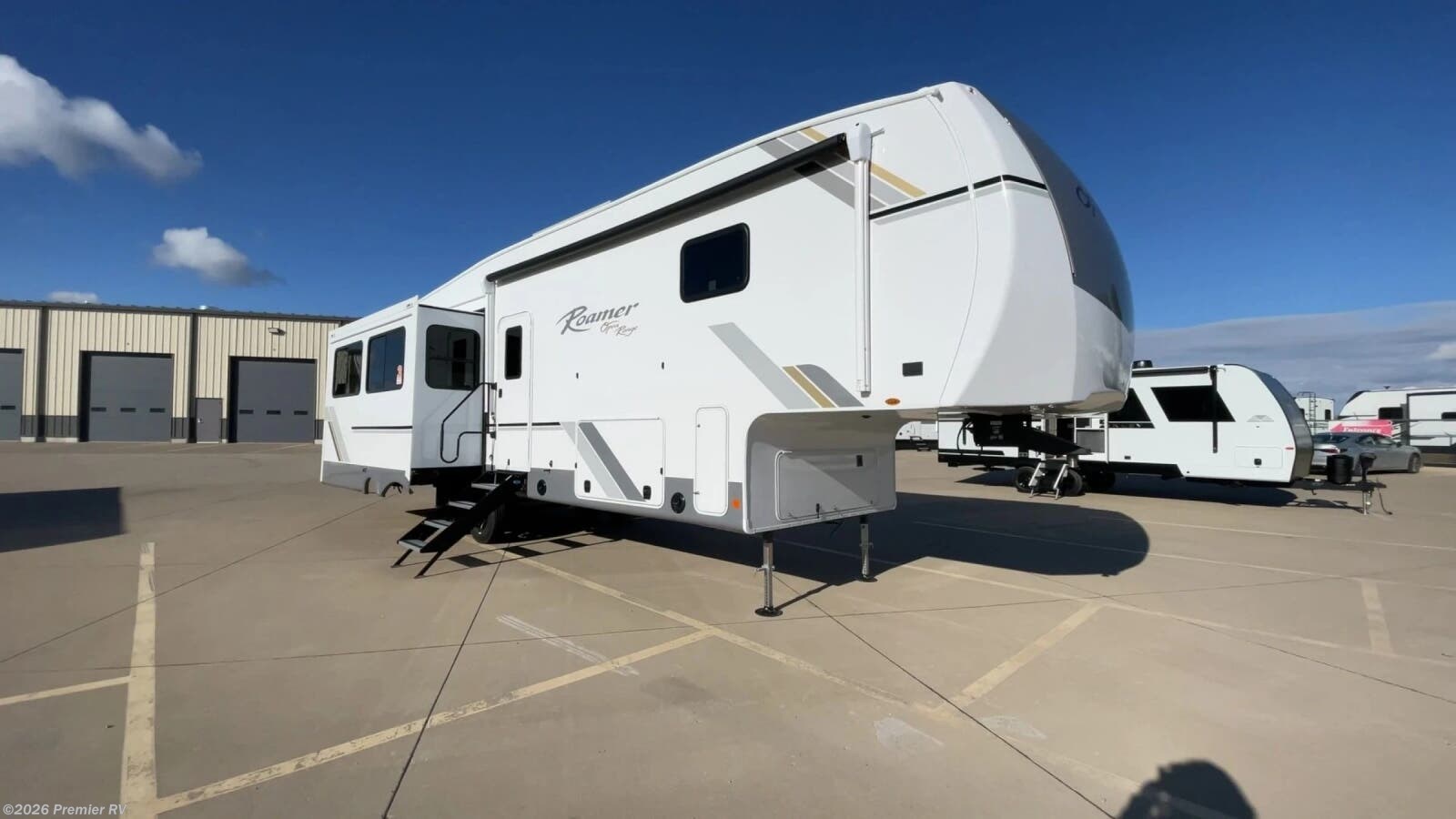 2026 ROAMER 32RLTS by Highland Ridge from Premier RV  in Blue Grass, Iowa