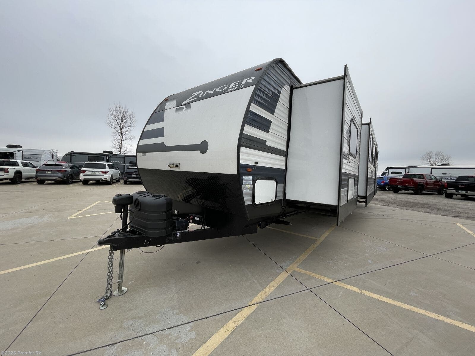 2022 Zinger 340BH by CrossRoads from Premier RV  in Blue Grass, Iowa