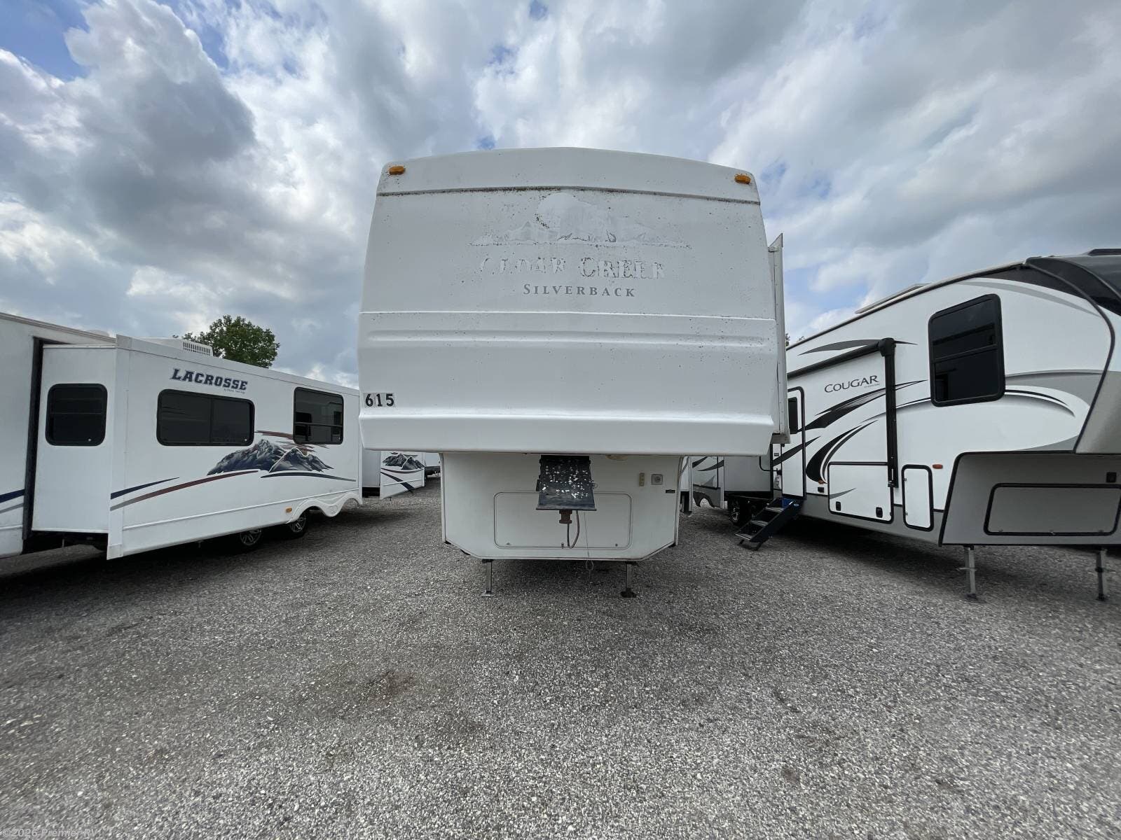 2004 Cedar Creek Silverback 29LRLBS by Forest River from Premier RV  in Blue Grass, Iowa