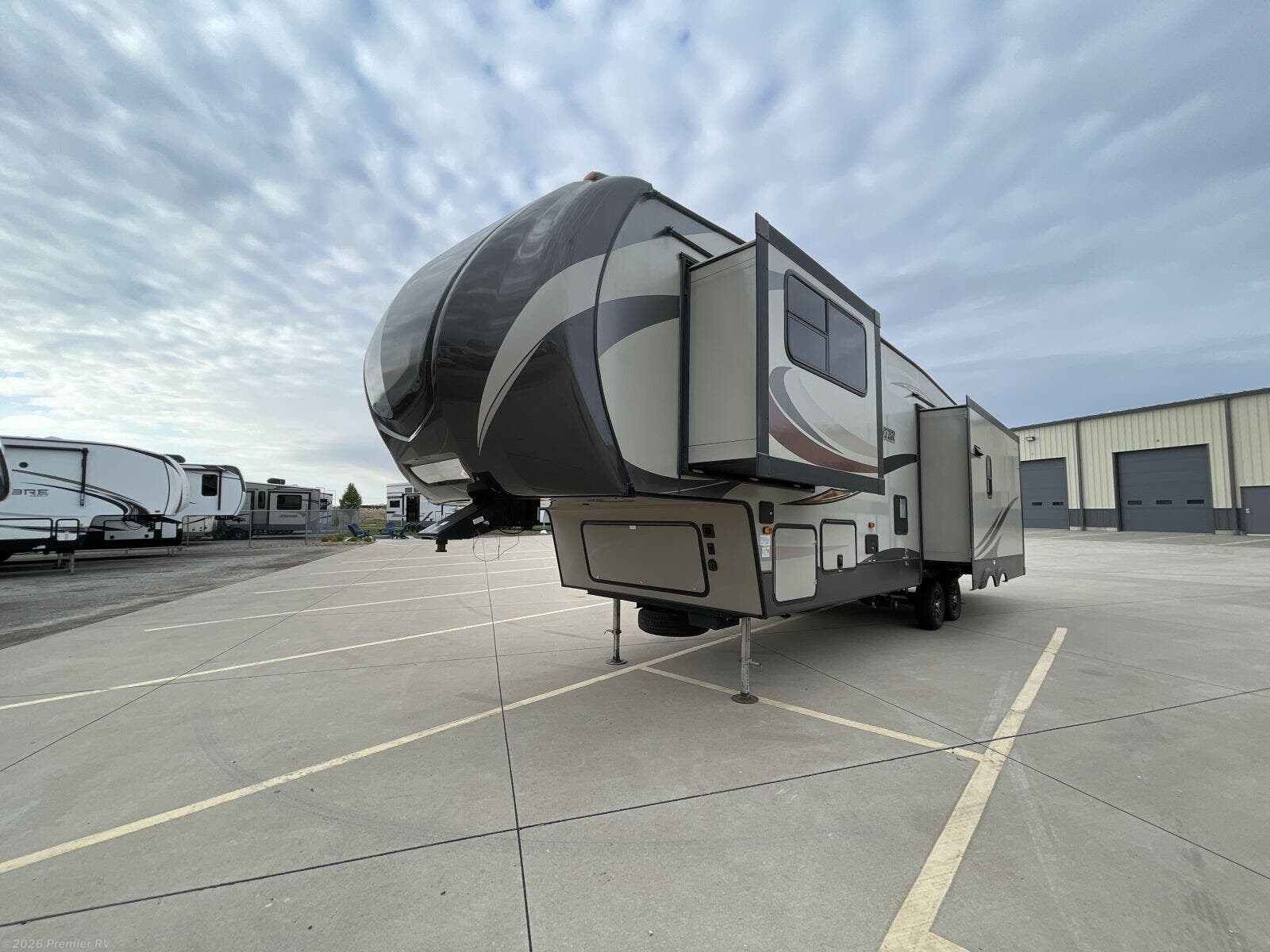2016 Sprinter 298FWRLS by Keystone from Premier RV  in Blue Grass, Iowa
