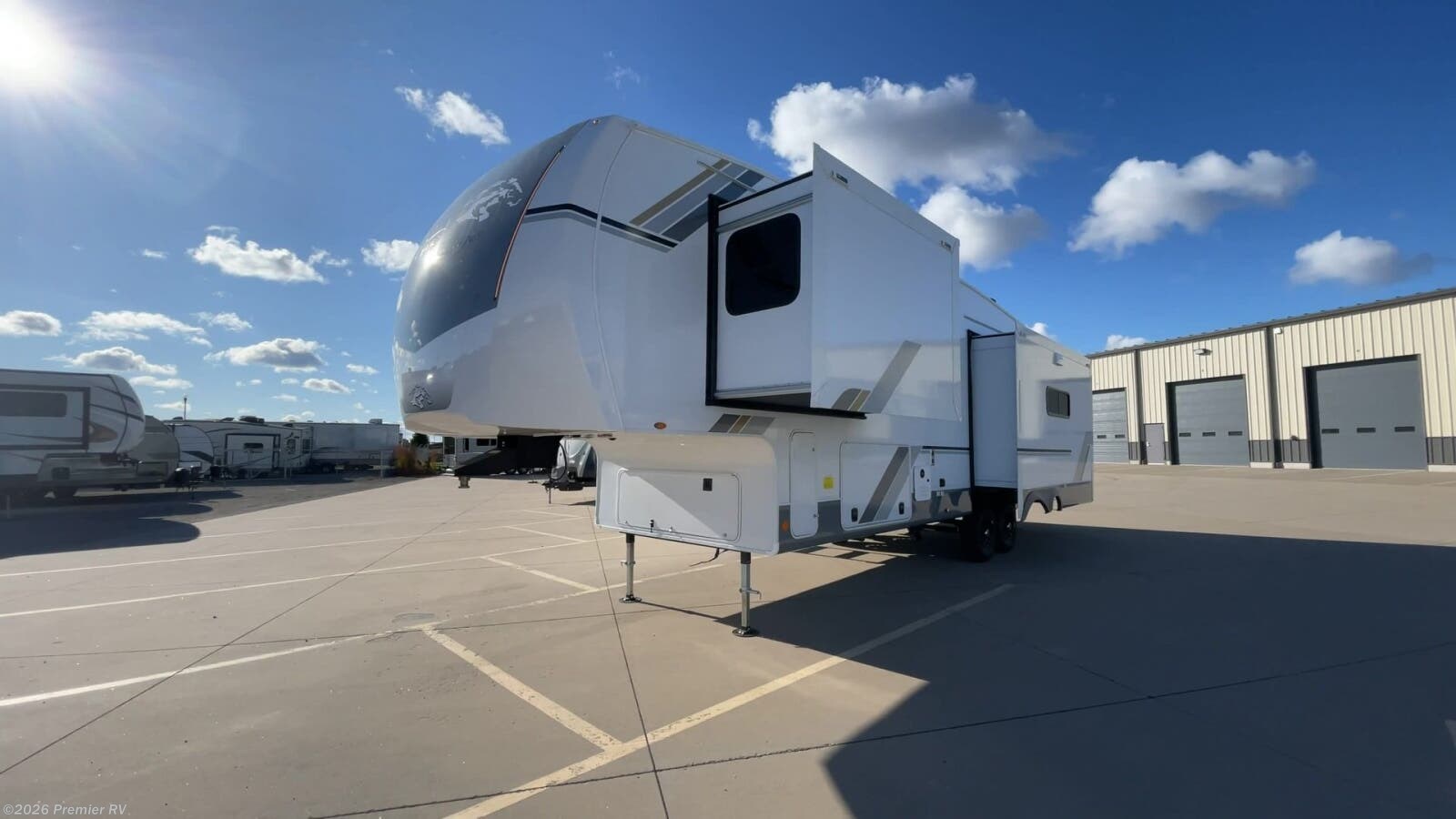 New 2027 Highland Ridge ROAMER 32RLTS available in Blue Grass, Iowa