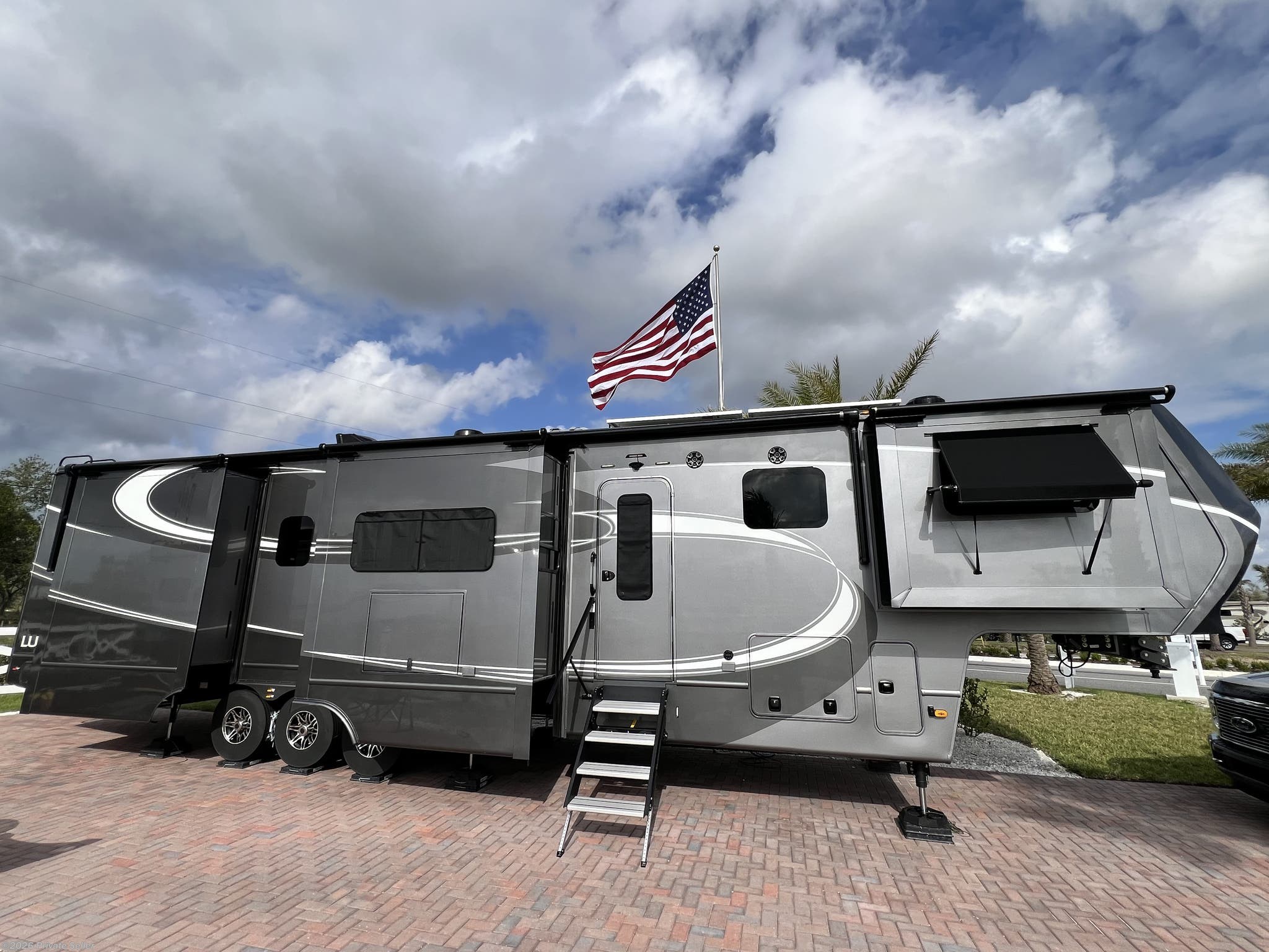 Used 2022 Luxe Elite 44FL available in Tampa, Florida