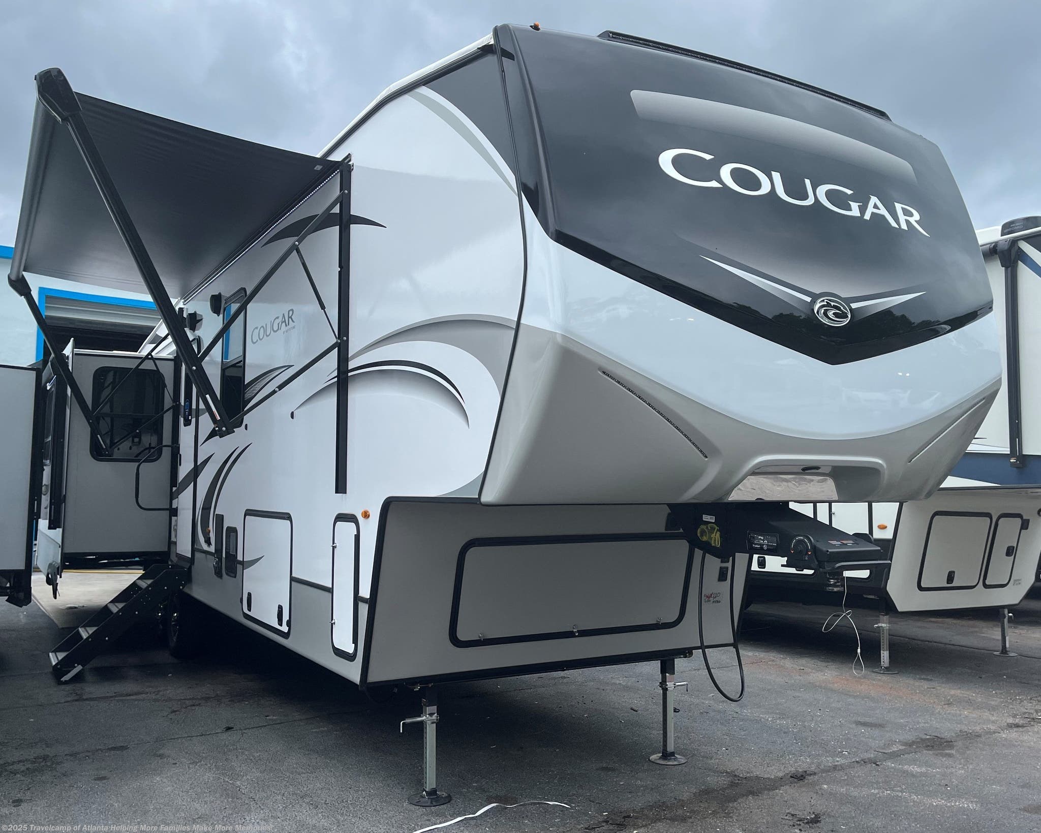2022 Keystone Cougar 355FBS RV for Sale in Griffin, GA 30223