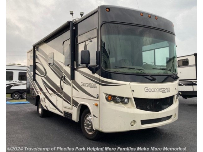 Used 2015 Forest River Georgetown 270S available in Pinellas Park, Florida