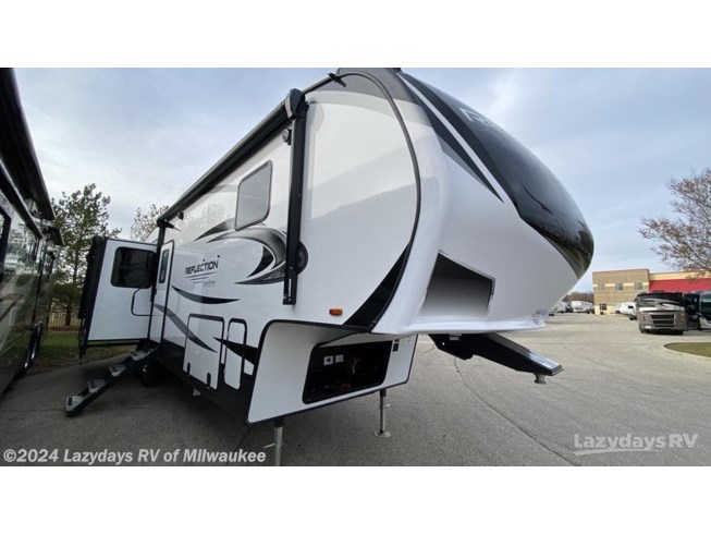 New 2022 Grand Design Reflection 337RLS available in Sturtevant, Wisconsin