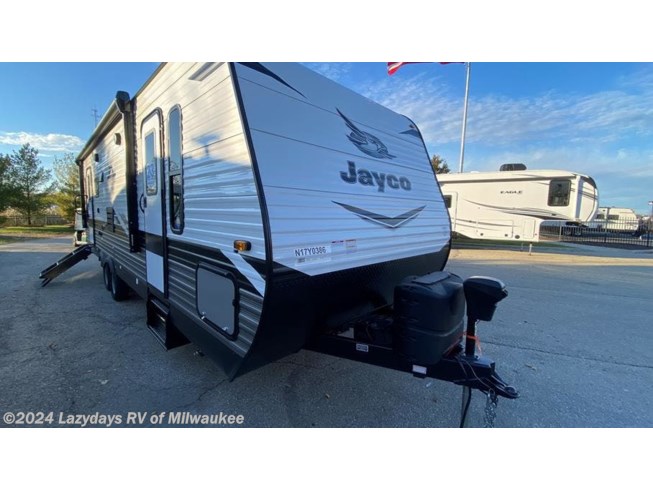 New 2022 Jayco Jay Flight SLX 8 265RLS available in Sturtevant, Wisconsin