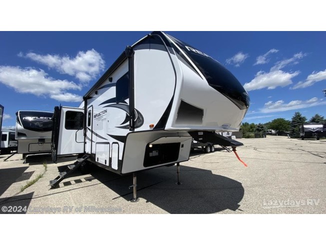 New 2023 Grand Design Reflection 303RLS available in Sturtevant, Wisconsin
