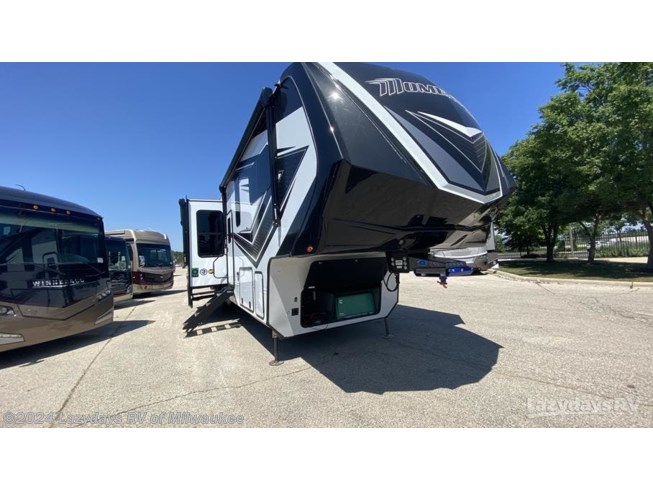 New 2023 Grand Design Momentum 397THS available in Sturtevant, Wisconsin
