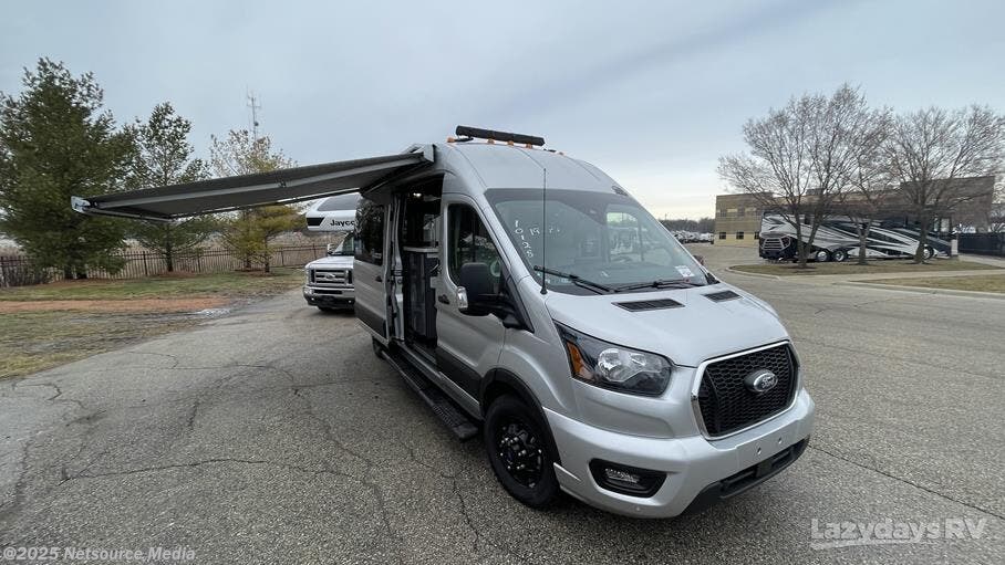 2023 Thor Motor Coach Sanctuary Transit 19PT RV for Sale in Sturtevant