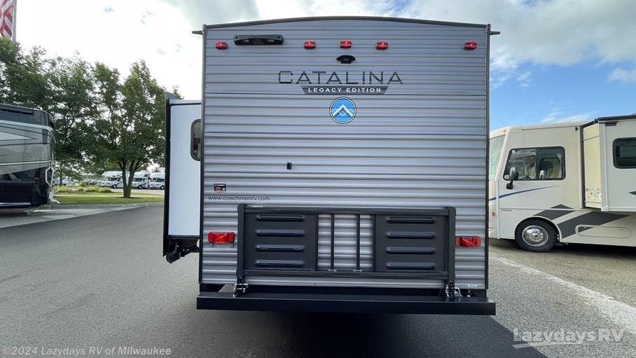 2024 Coachmen Catalina Legacy Edition 243RBS RV for Sale in Sturtevant