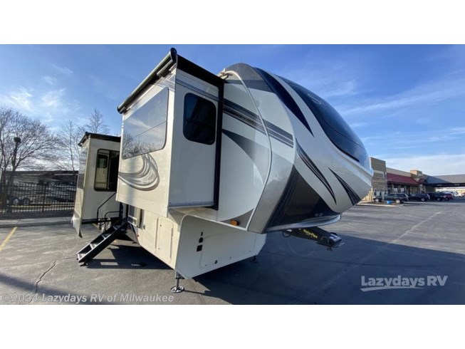 Used 2019 Grand Design Solitude 374TH R available in Sturtevant, Wisconsin