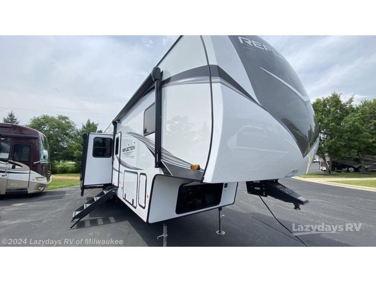 New 2025 Grand Design Reflection 362TBS available in Sturtevant, Wisconsin