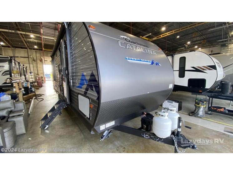 Used 2022 Coachmen Catalina Summit Series 8 261BHS available in Sturtevant, Wisconsin