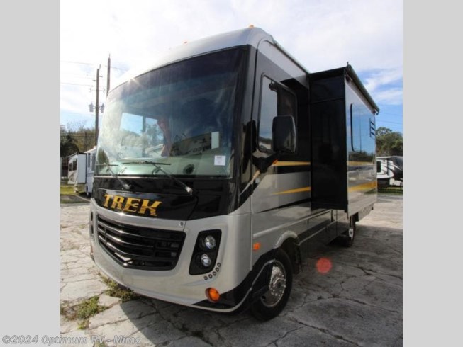 2016 Safari Trek SAFARI  26H - Used Class A For Sale by Optimum RV in Mims, Florida