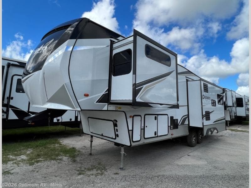2022 Prime Time Crusader 335RLP RV for Sale in Mims, FL 32754 7CS275