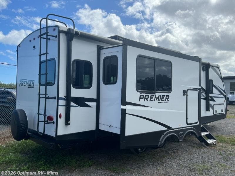 2023 Keystone Premier Ultra Lite 25RKPR RV for Sale in Mims, FL 32754