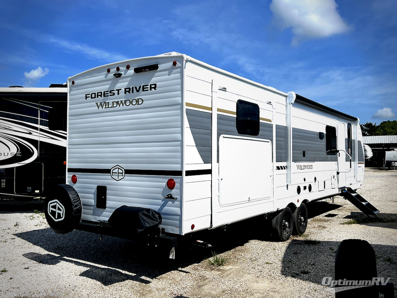 2026 Forest River Wildwood 31KQBTS - New Travel Trailer For Sale by Optimum RV - Mims in Mims, Florida