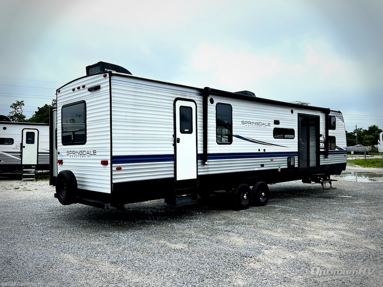 2023 Keystone Springdale 38BH - Used Destination Trailer For Sale by Optimum RV - Mims in Mims, Florida features Slideout, Awning