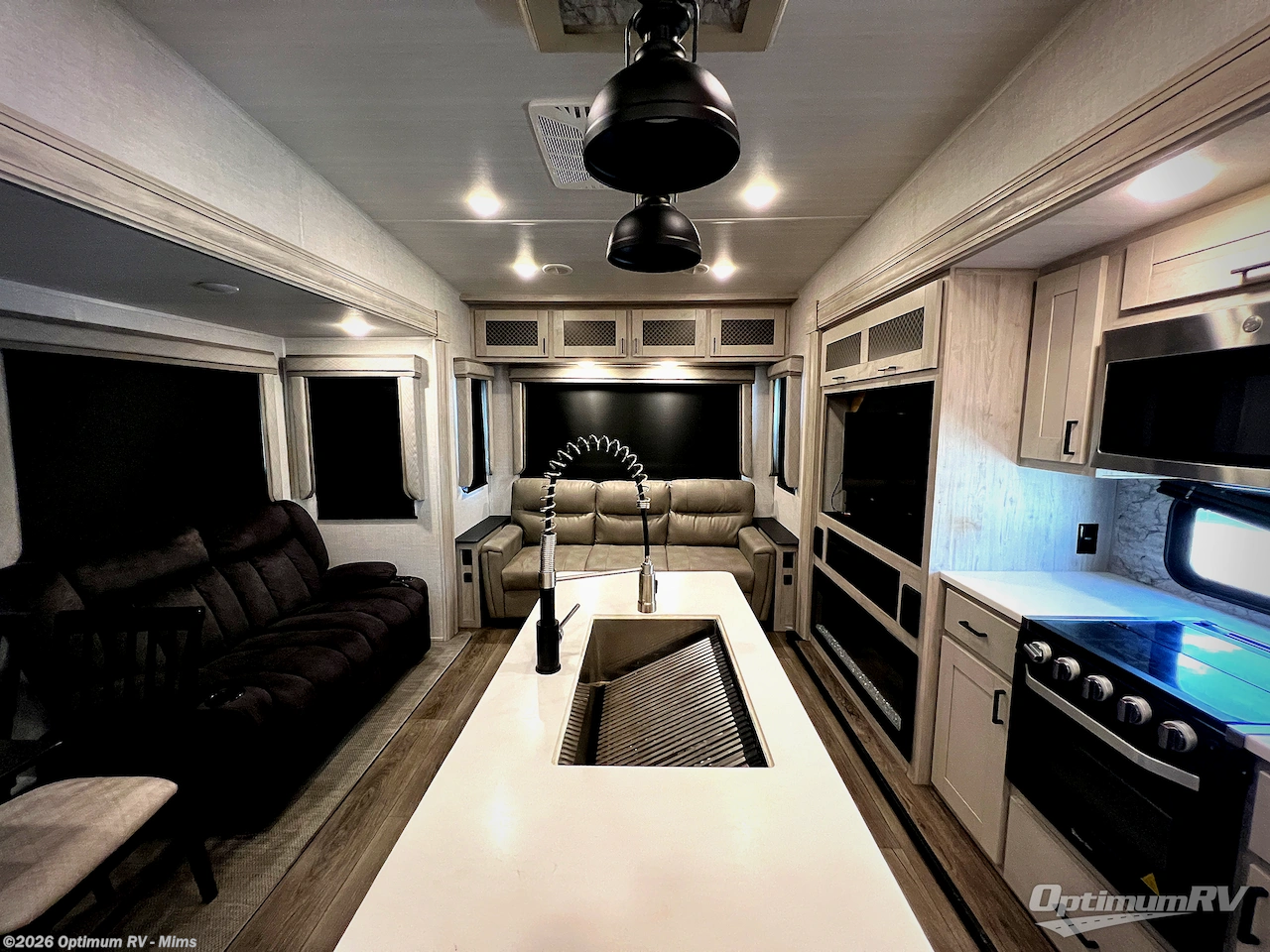 Used 2022 East to West Tandara 285RL available in Mims, Florida