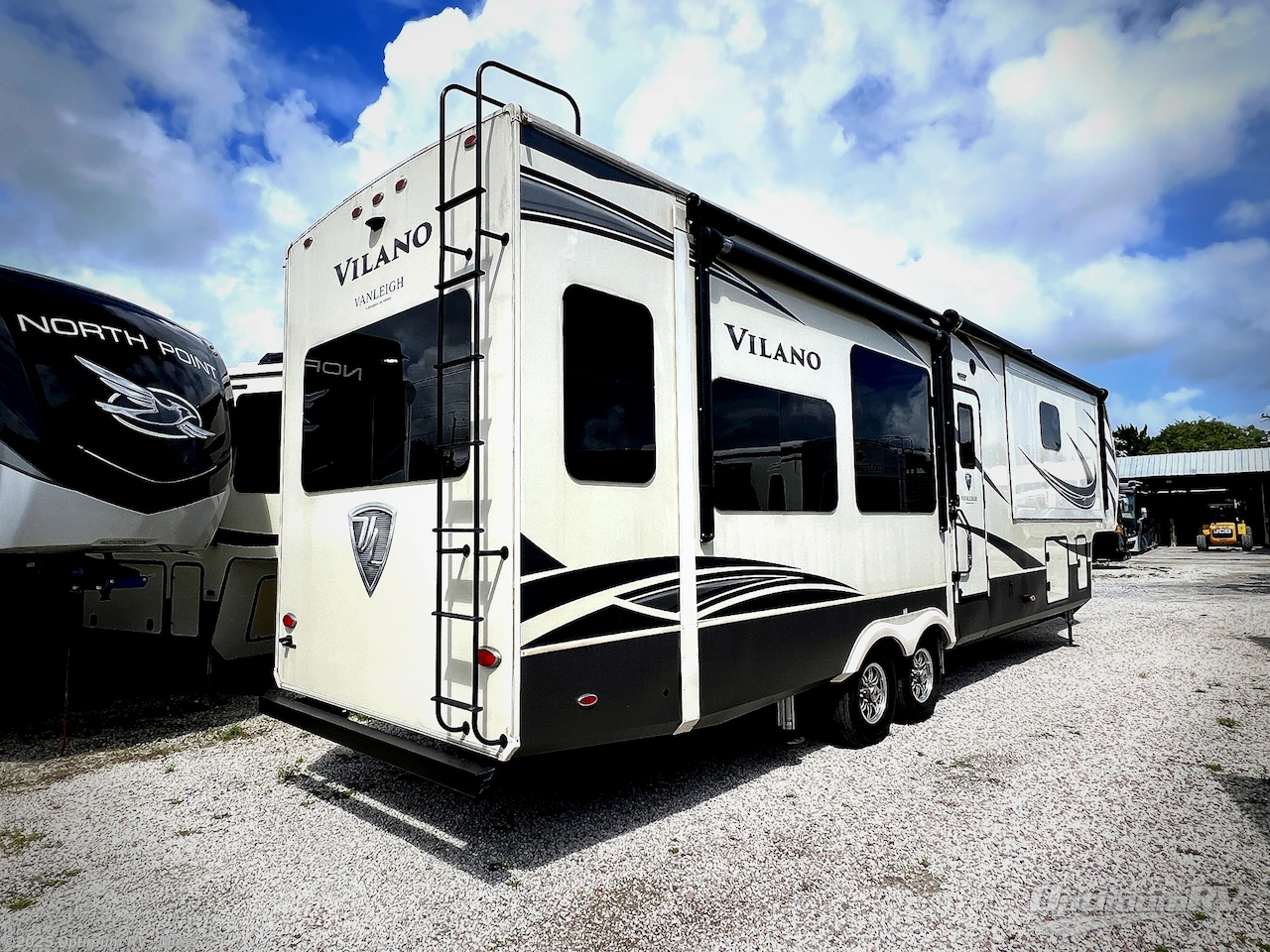 2020 Vanleigh Vilano 369FB - Used Fifth Wheel For Sale by Optimum RV - Mims in Mims, Florida features Slideout