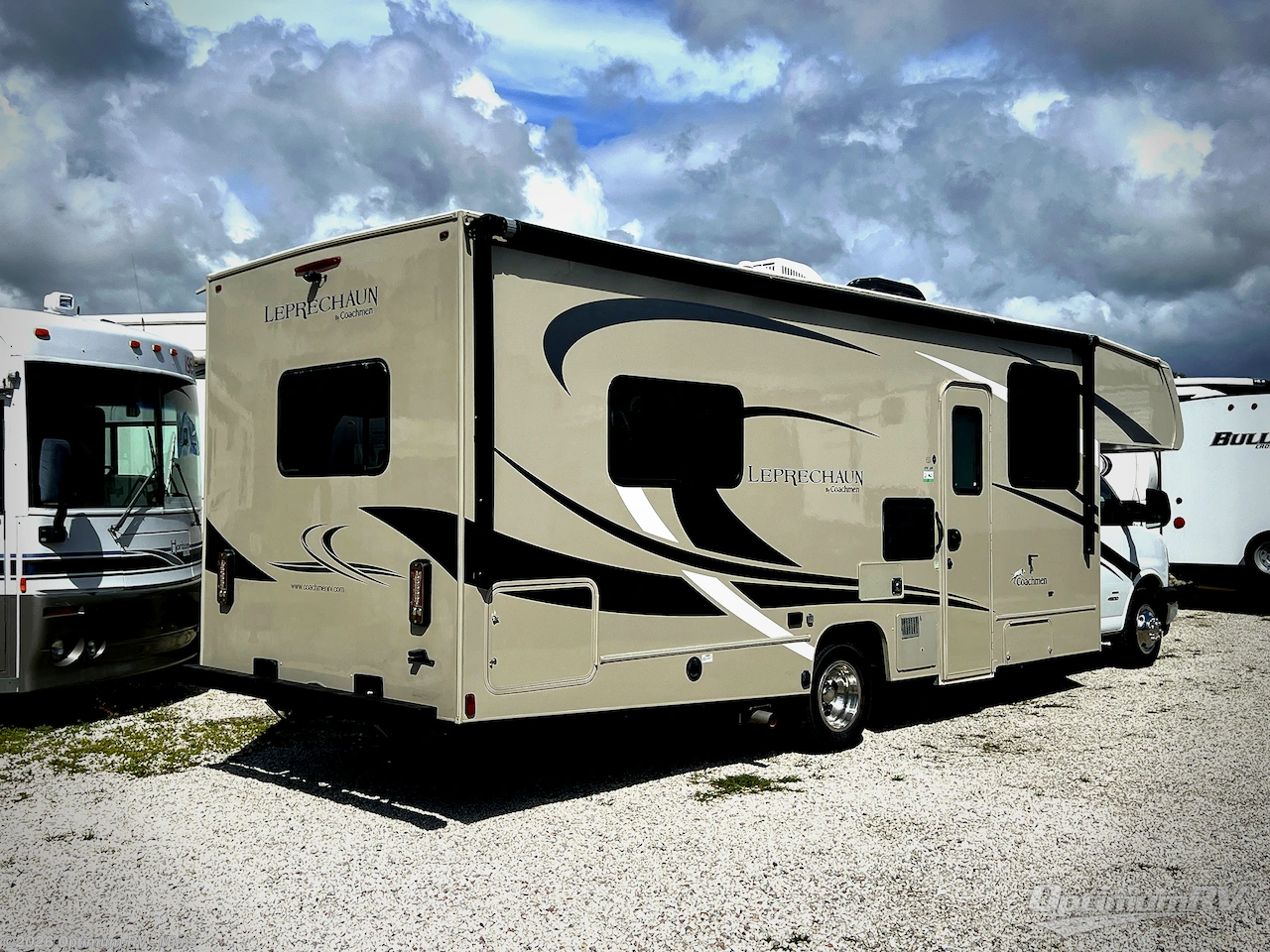 2020 Coachmen Leprechaun 270QB Chevy 4500 - Used Class C For Sale by Optimum RV - Mims in Mims, Florida features Awning