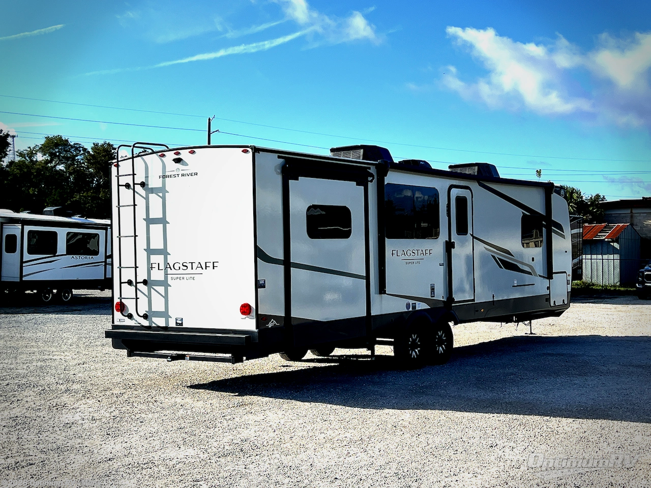 2026 Forest River Flagstaff Super Lite 29SRL - New Travel Trailer For Sale by Optimum RV - Mims in Mims, Florida features Awning, Slideout