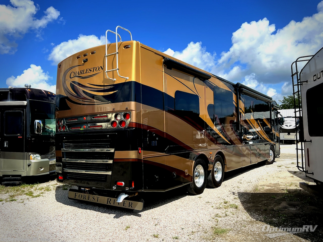 2014 Forest River Charleston 430FK - Used Class A For Sale by Optimum RV - Mims in Mims, Florida features Slideout